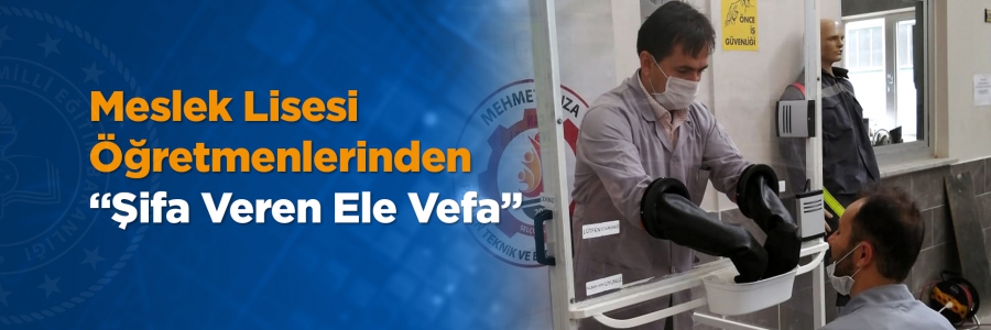 Konya Mehmet Tuza Pakpen Mesleki ve Teknik Anadolu Lisesi öğretmenleri, sağlık çalışanları için  