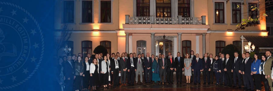 Bakan Özer, OECD Mesleki Eğitim Zirvesi'nin Gala Yemeğinde Katılımcıları Ağırladı