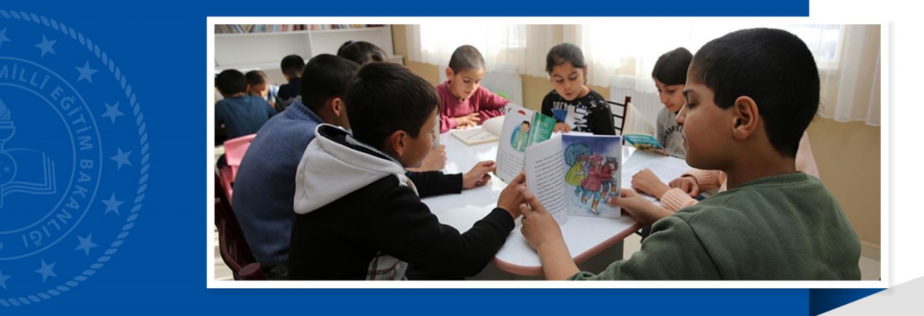 Bitlis'te Meslek Liselerinin Katkısıyla 374 Okul Kütüphaneye Kavuşturuldu