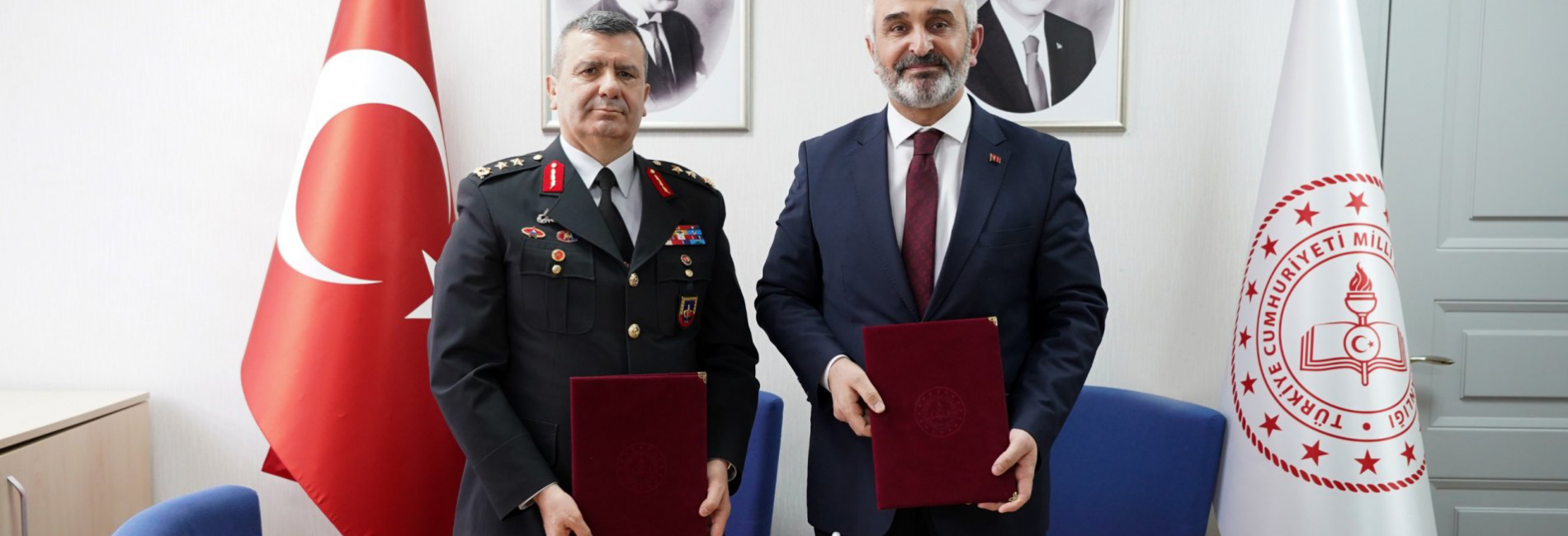 Genel Müdürlüğümüz ile Jandarma Lojistik Komutanlığı Arasında Mesleki Eğitim İş Birliği Protokolü 17.04.2024 tarihinde imzalanmıştır.