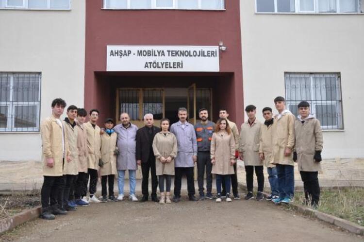 Meslek lisesinde öğrenciler, 2 yılda 3 milyon TL gelir sağladı